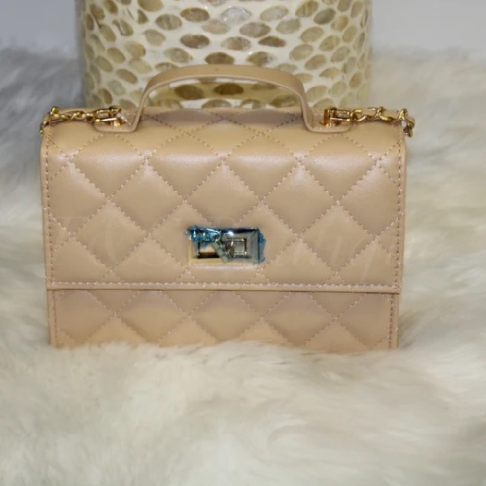 Women’s handbags